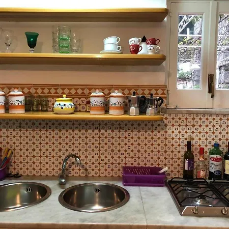 Beautiful 2-Bed House In Positano Main Square Area Prázdninový dům